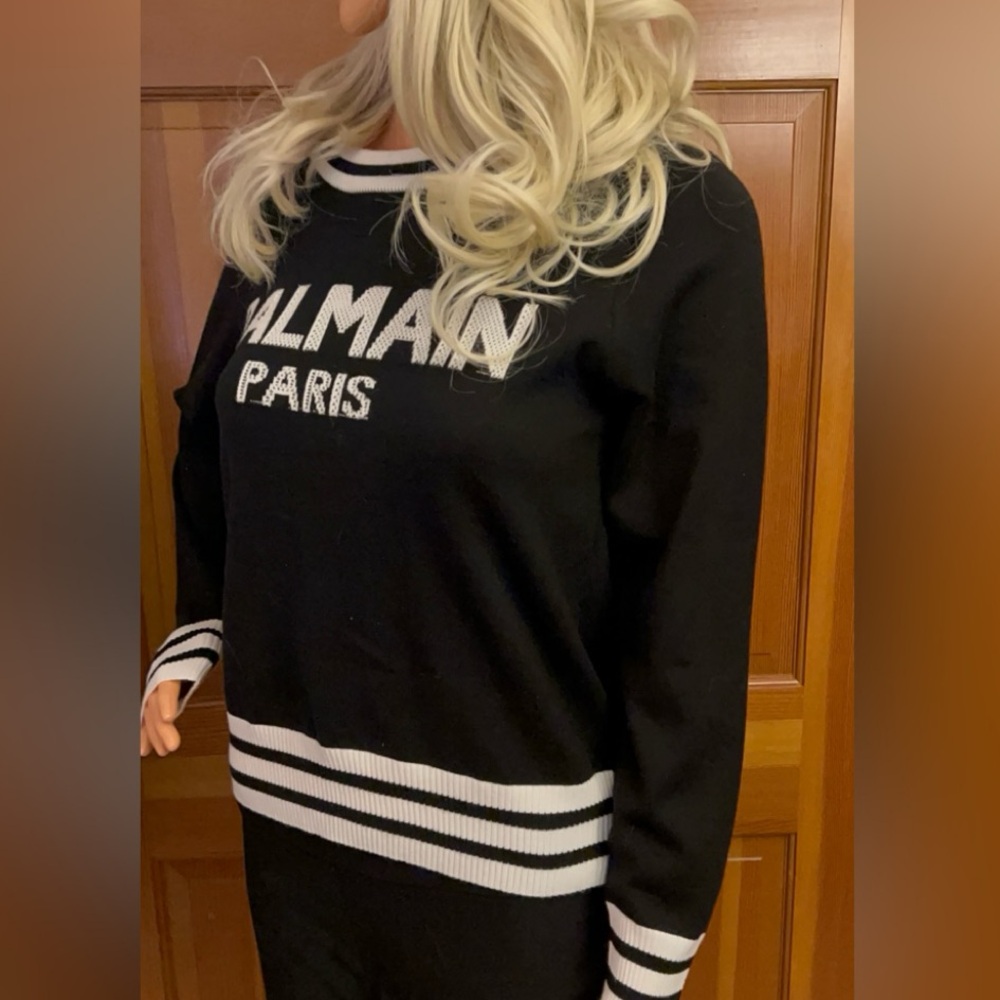 Authentic Balmain intarsia-knit logo jumper. - Picture 4 of 16